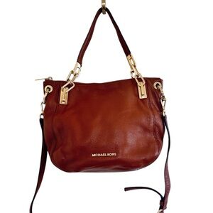 Michael Kors Pebble Leather Lillie Large Chain Shoulder Tote